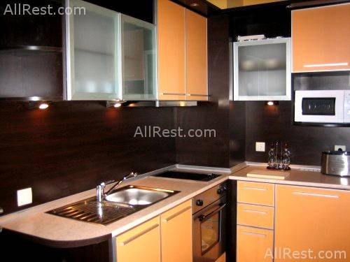 Alexander Business Apts. 4